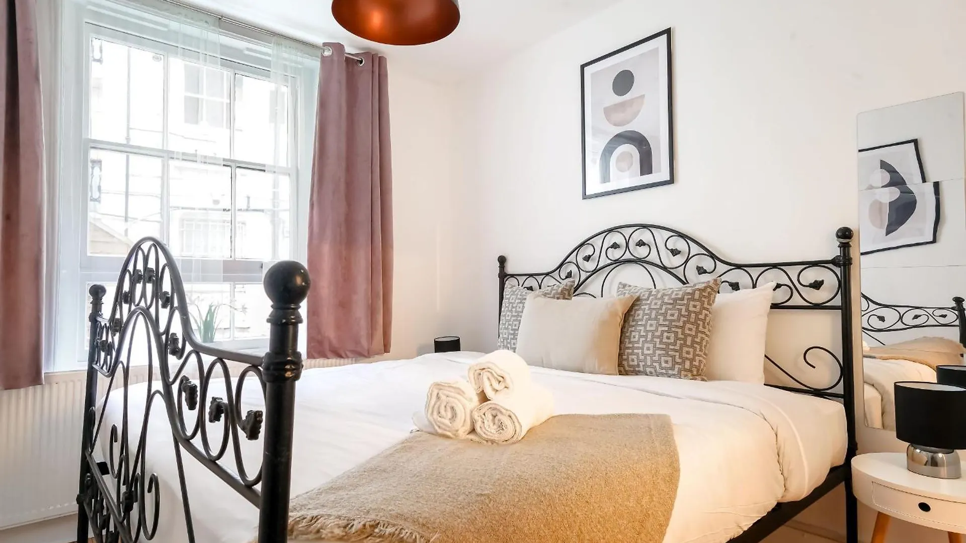 2Br Near Liverpool Street Central London - Cityapartmentstay location